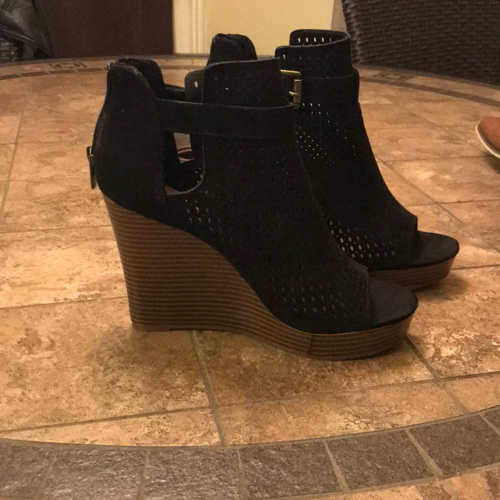 Parker and sky Wedge heels